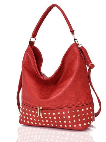 Foto Červená vybíjená kabelka na rameno 